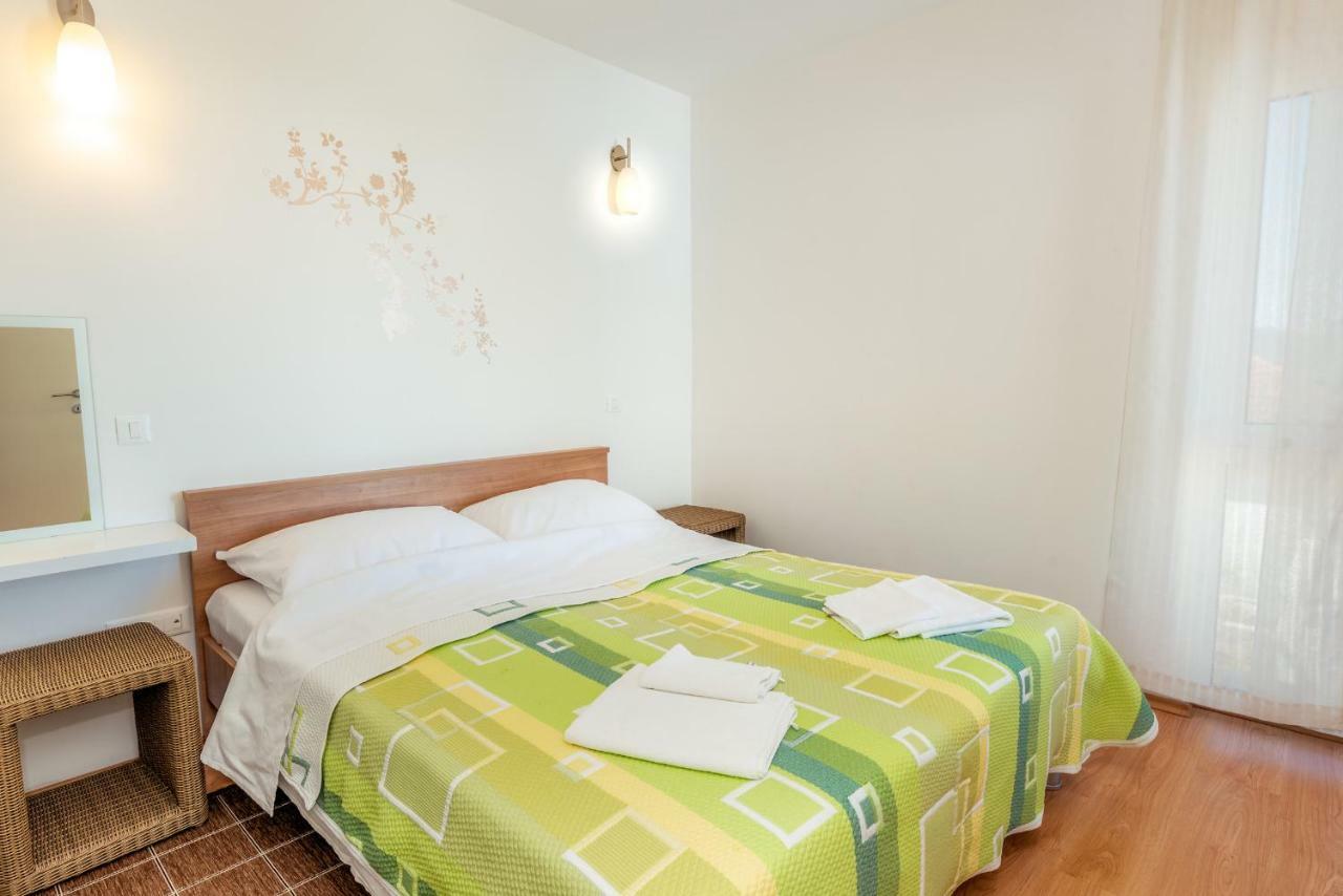 Apartmani Gelo Klek Exterior photo